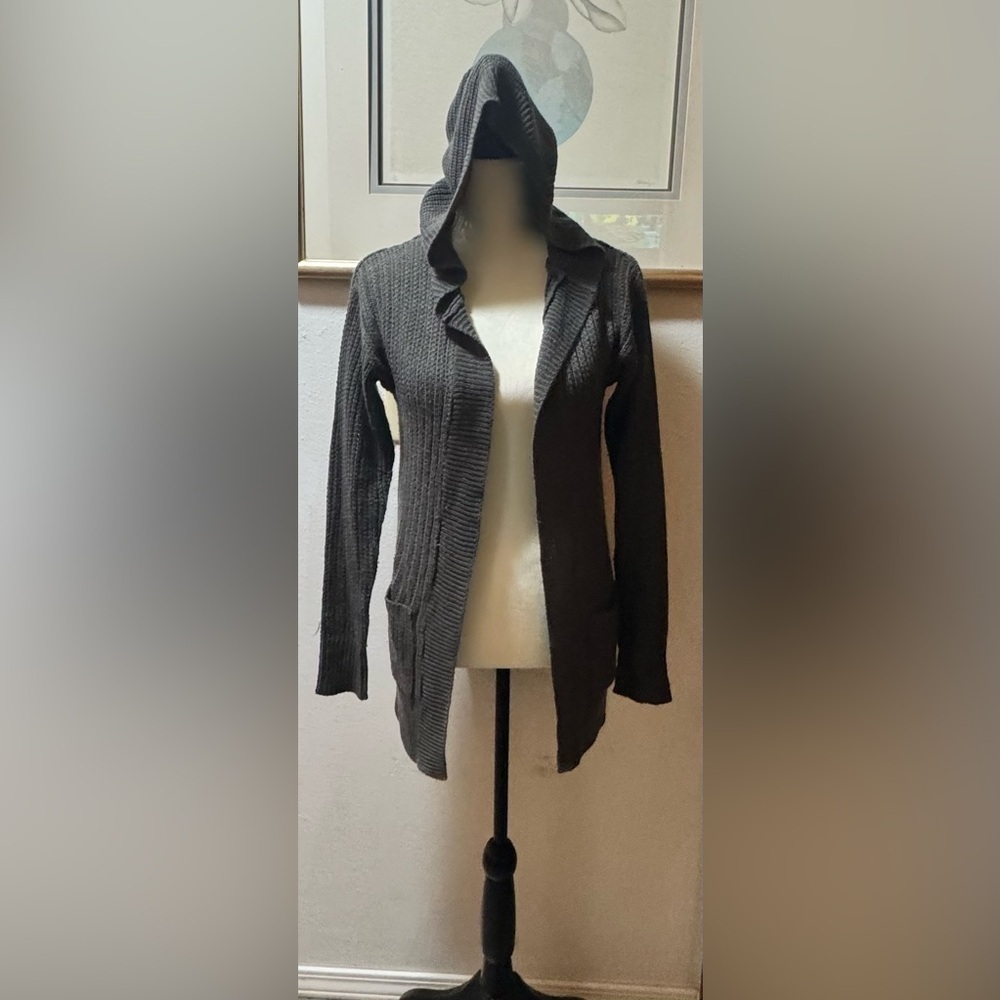 LOVE
CHANGE cardigan